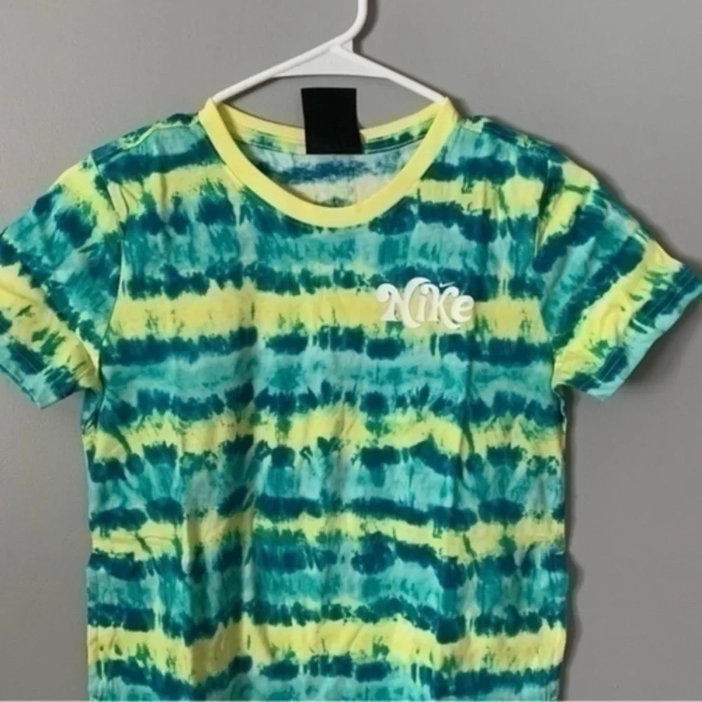 NWT. NIKE Girls’ Tie-Dye T-Shirt Dress
